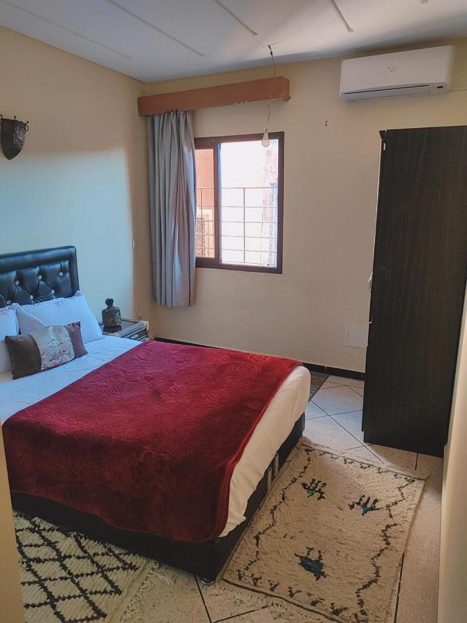 Hostel Afgo Rooftop Уарзазат Экстерьер фото