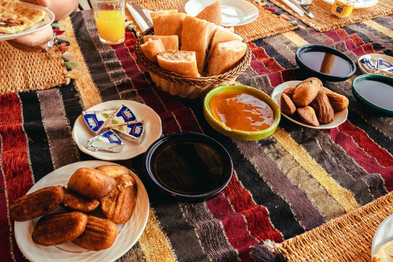 Hostel Afgo Rooftop Уарзазат Номер фото